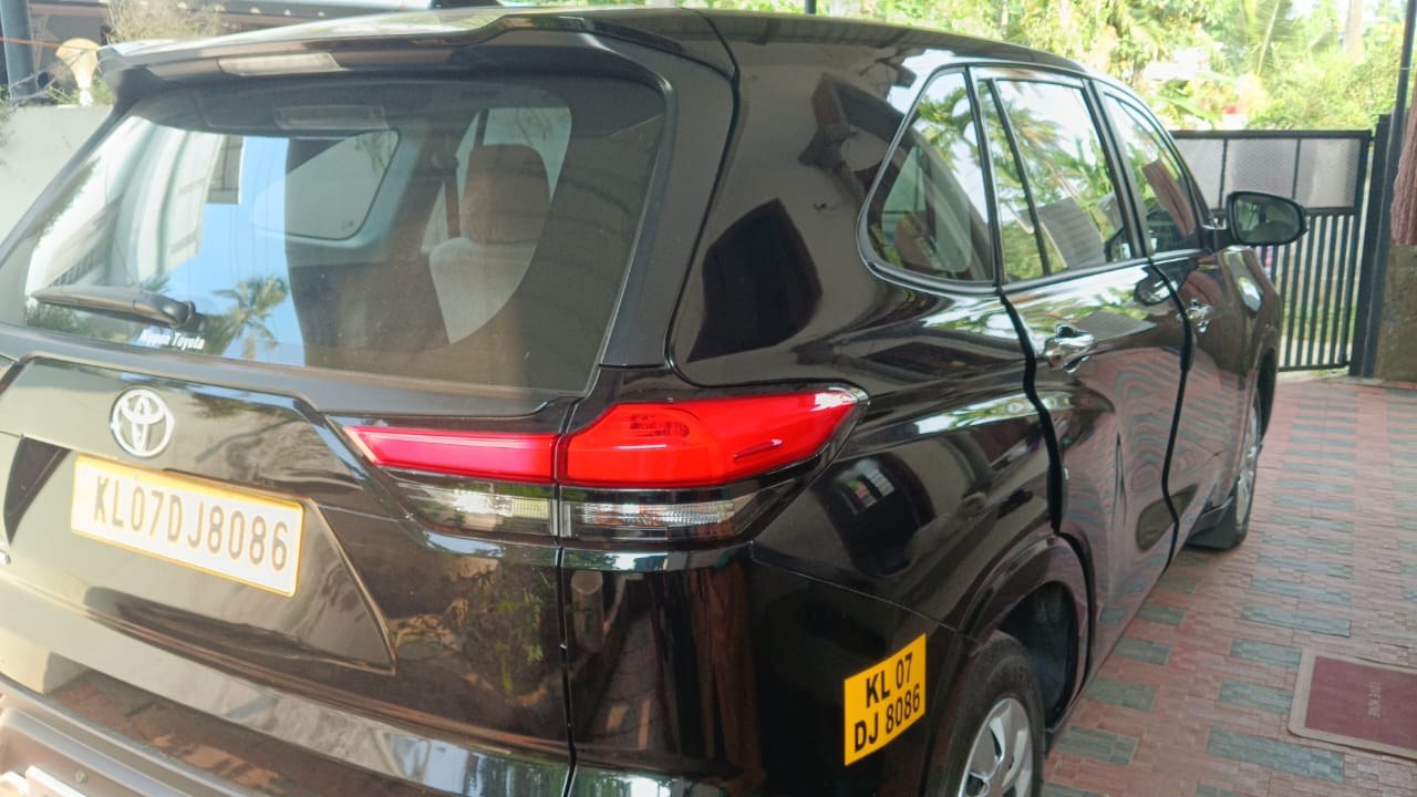 Rear and side view of the Toyota MPV